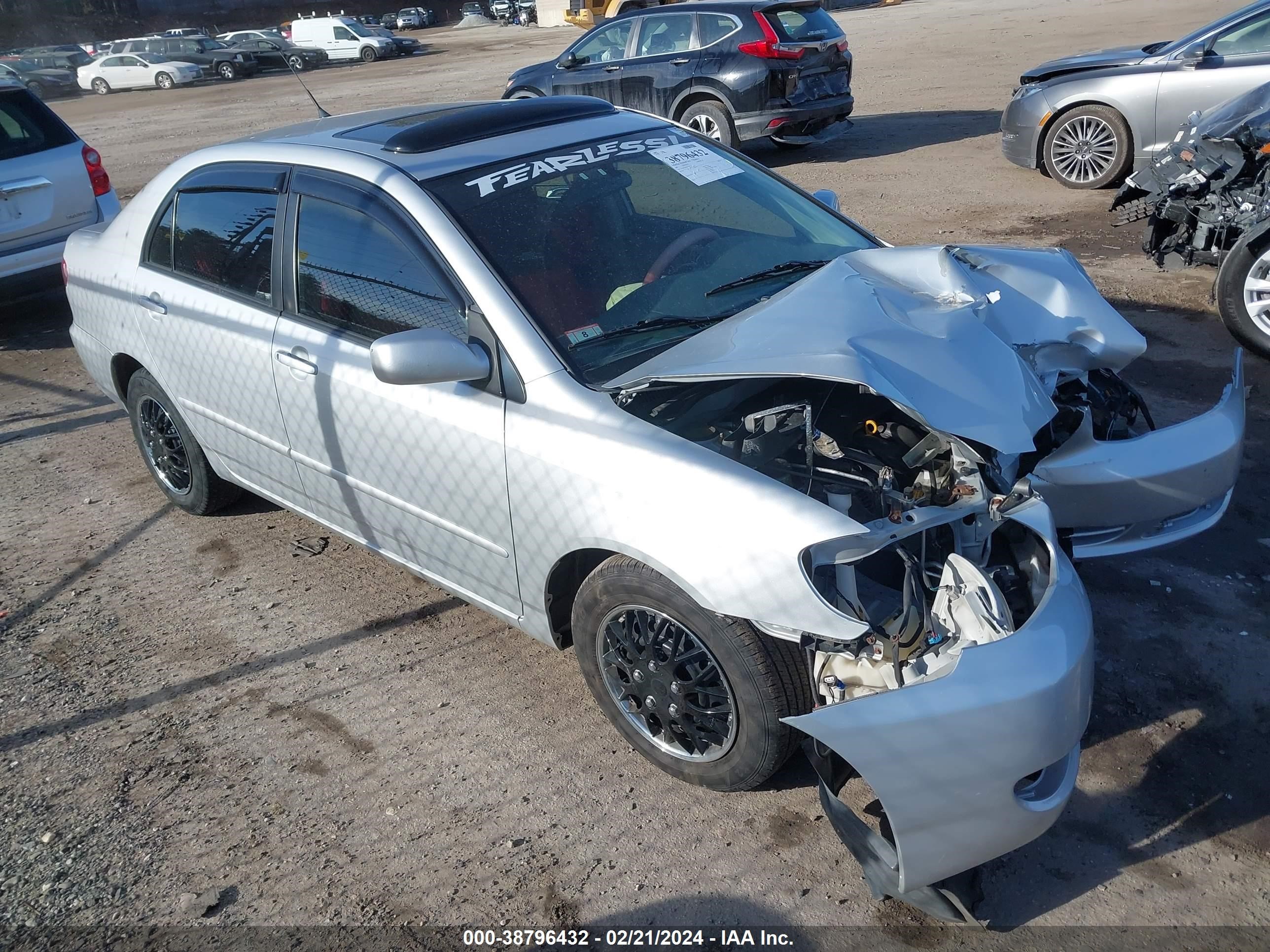 toyota corolla 2005 2t1br32e85c379237