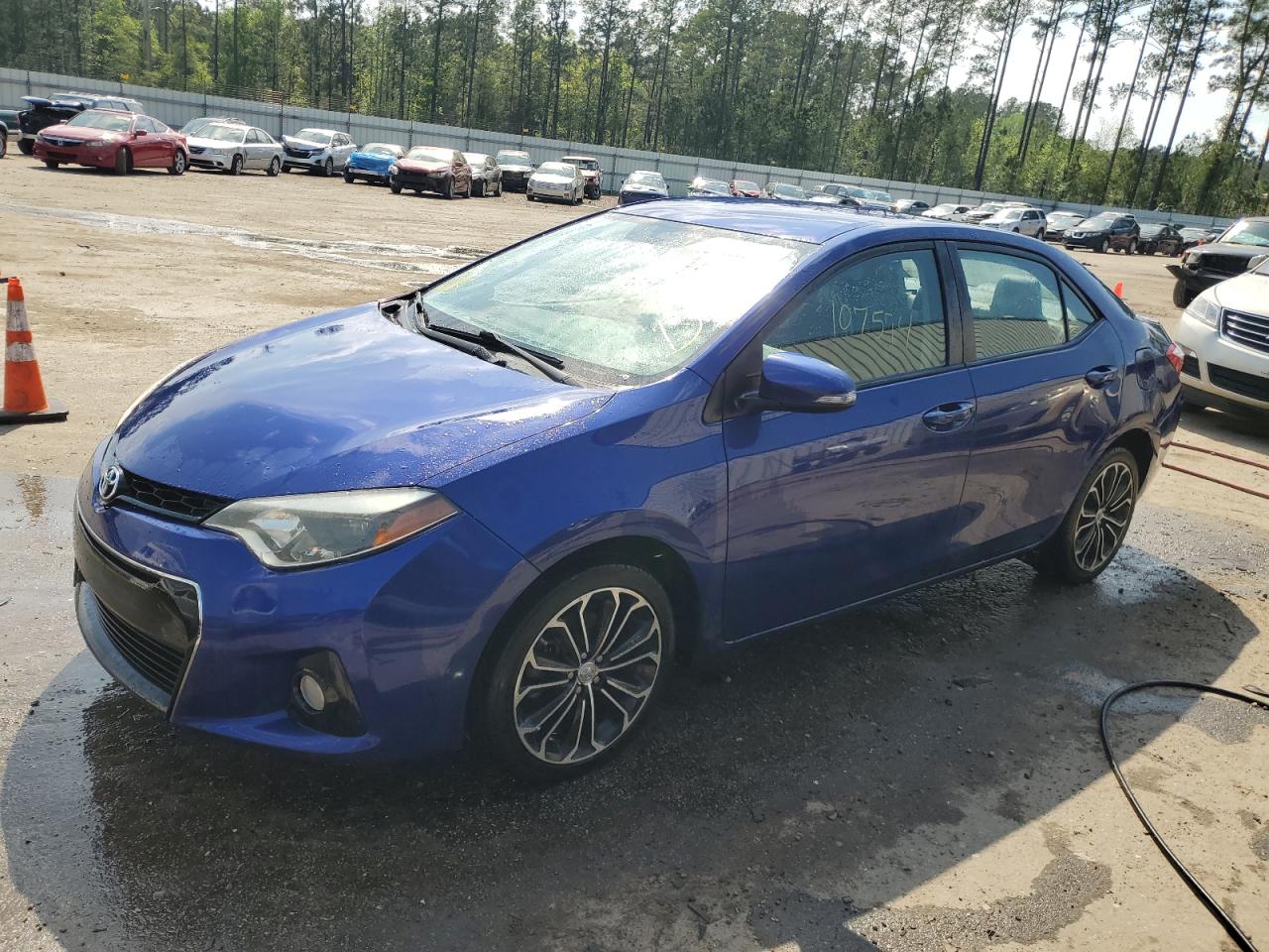 toyota corolla 2014 2t1burhe2ec013699