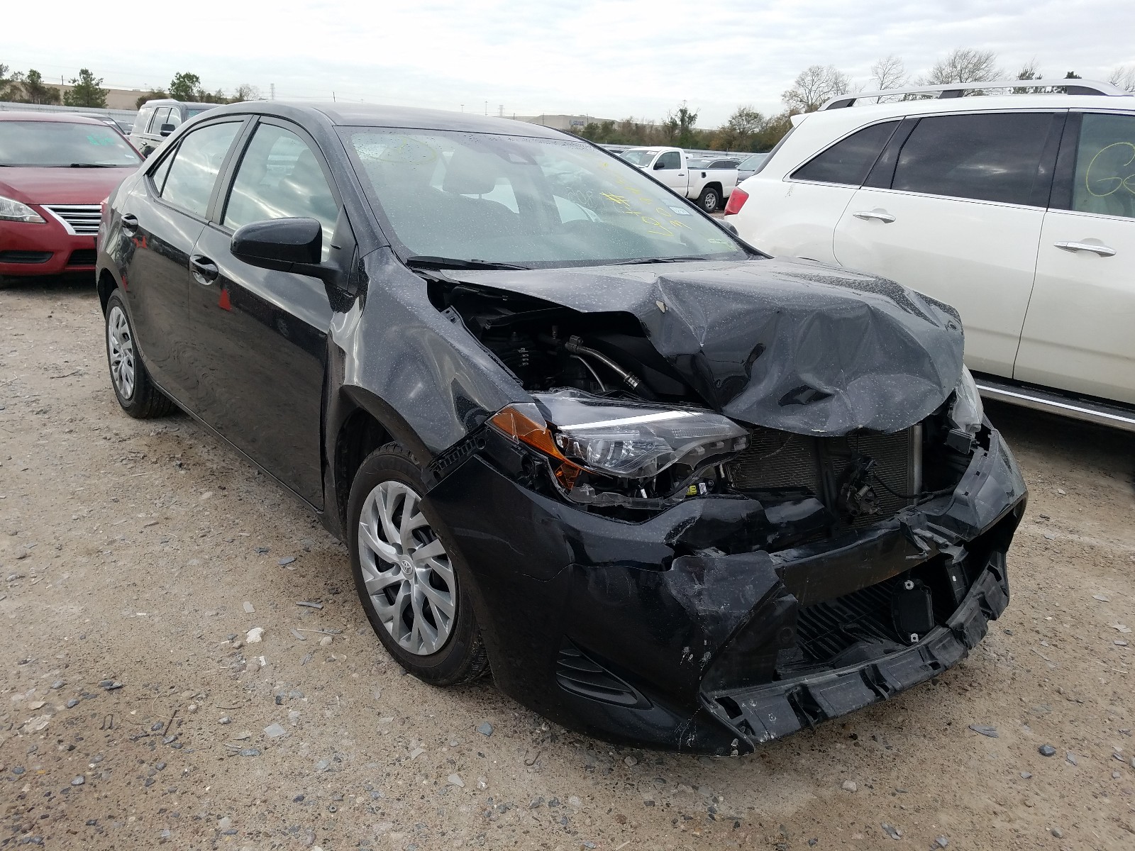 toyota corolla l 2019 2t1burhe2kc170855