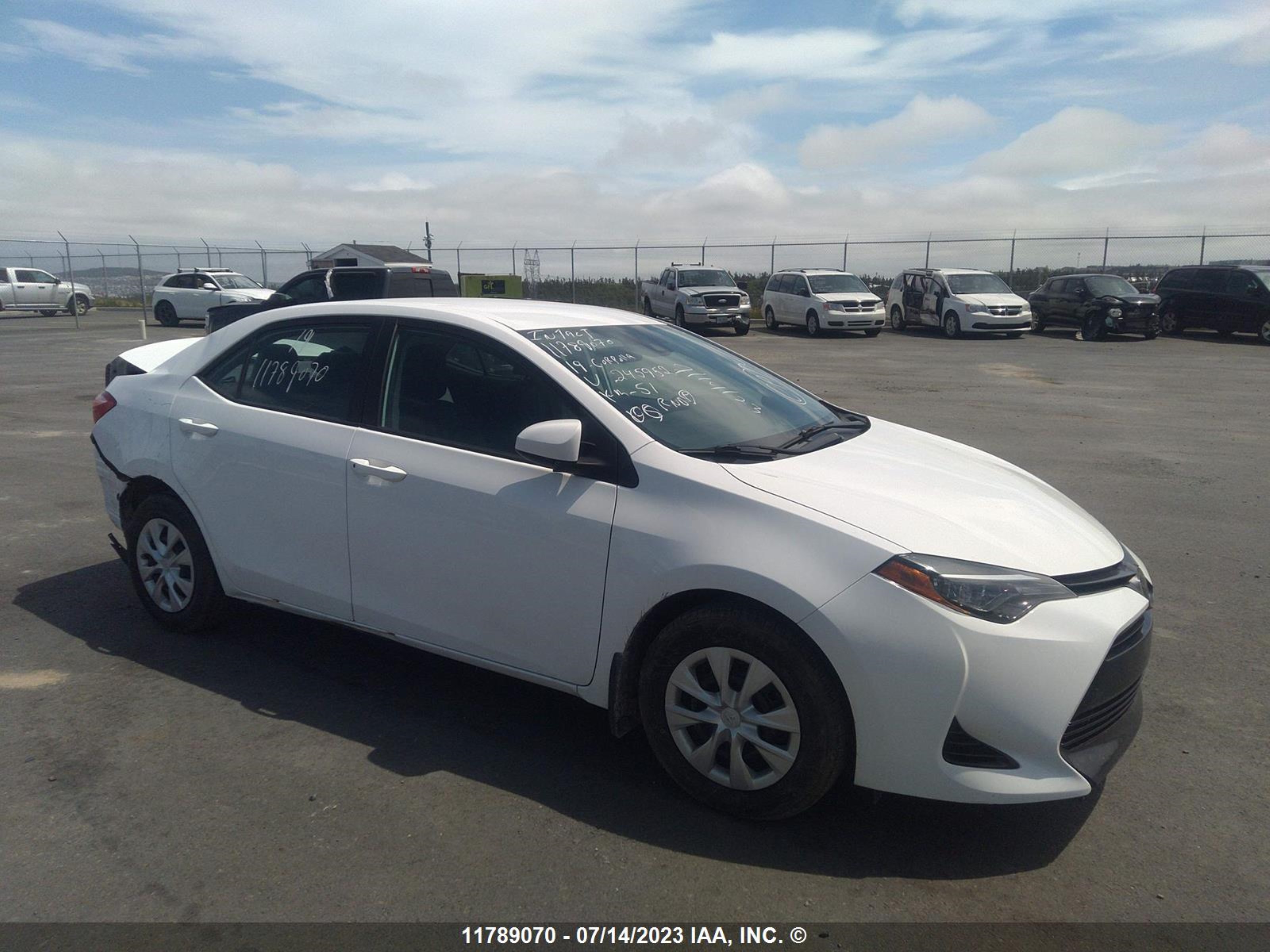 toyota corolla 2019 2t1burhe3kc245952