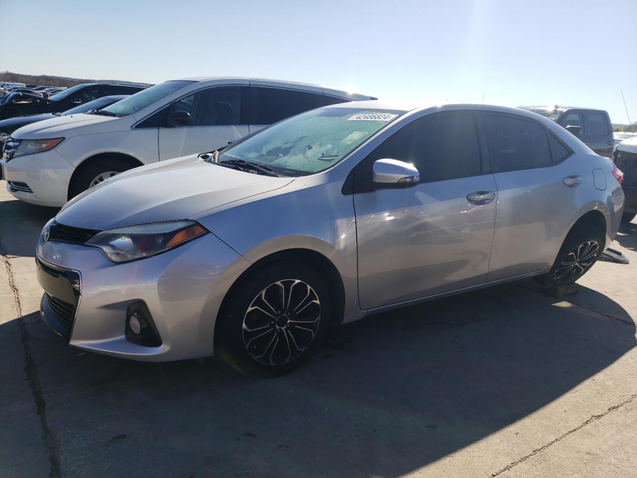 toyota corolla 2015 2t1burhe8fc332560