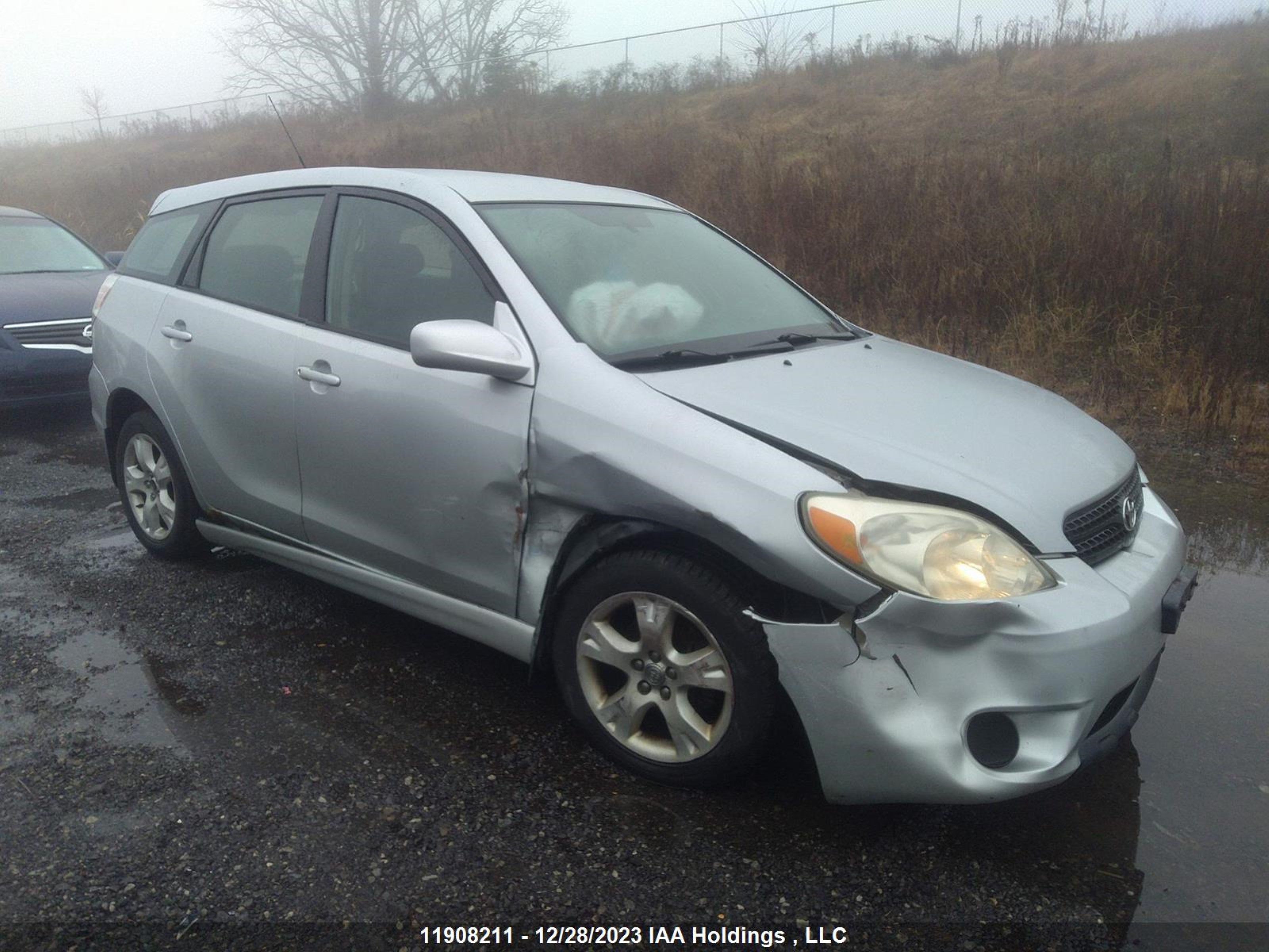 toyota matrix 2005 2t1kr32e05c883152