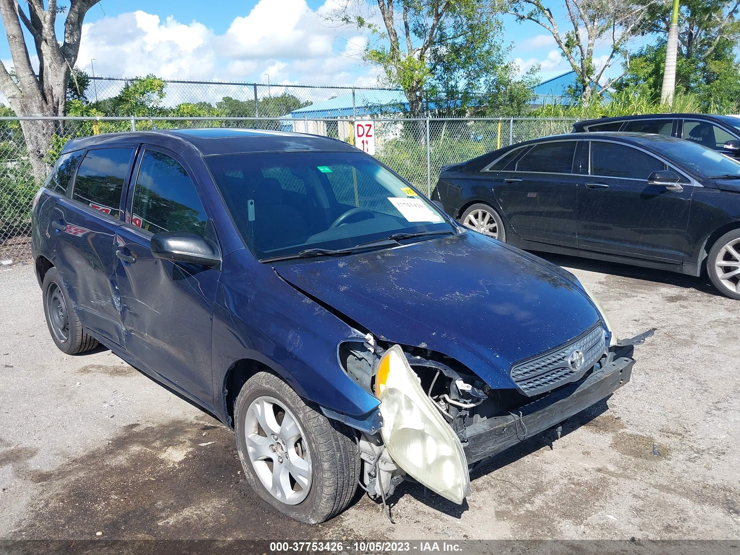 toyota matrix 2006 2t1kr32e16c585517