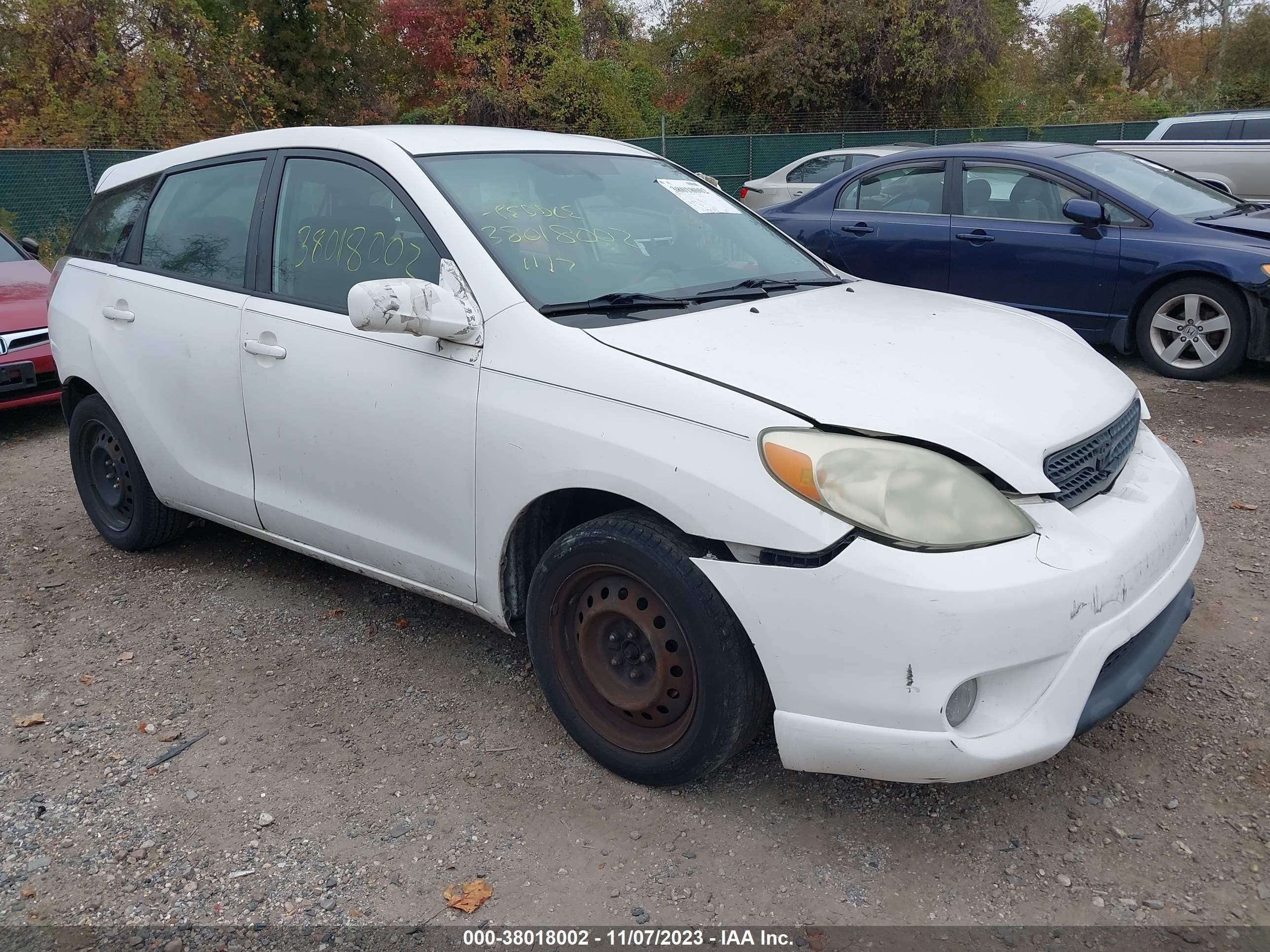 toyota matrix 2006 2t1kr32e86c583697