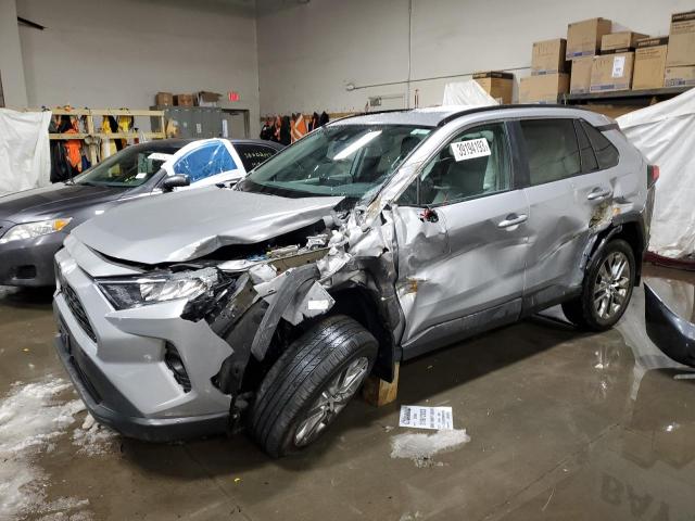 toyota rav4 xle p 2021 2t3a1rfv3mw167513