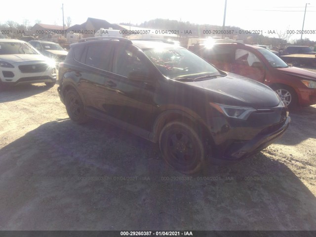 toyota rav4 2017 2t3bfrev3hw558464