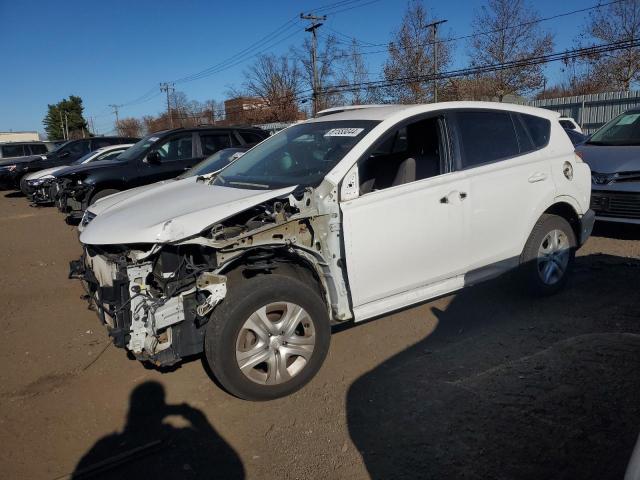 toyota rav4 le 2015 2t3bfrev7fw272548