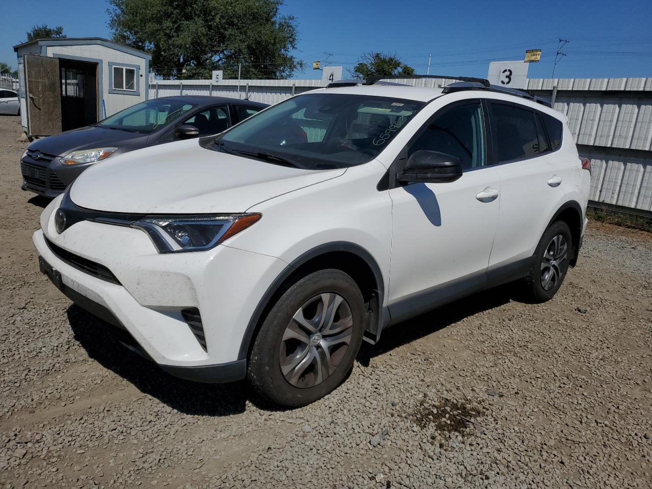 toyota rav 4 2018 2t3bfrev7jw857784