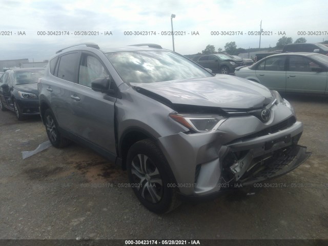 toyota rav4 2017 2t3bfrev8hw590889