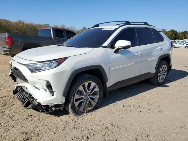 toyota rav4 xle p 2021 2t3c1rfv4mw123142