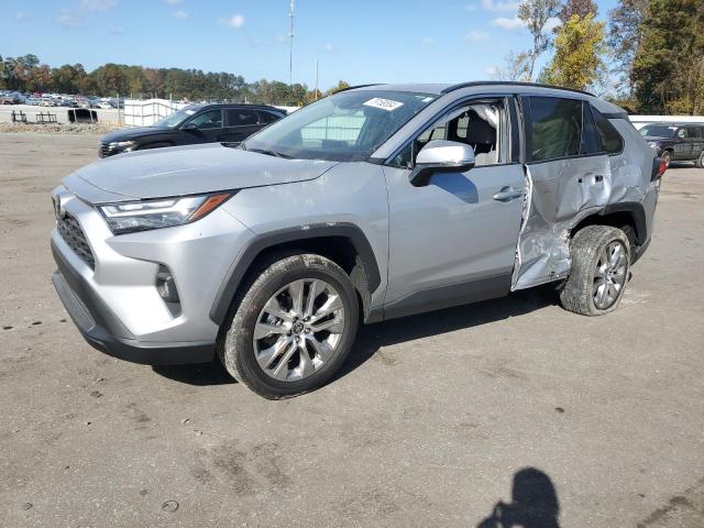 toyota rav4 xle p 2024 2t3c1rfv4rw307424