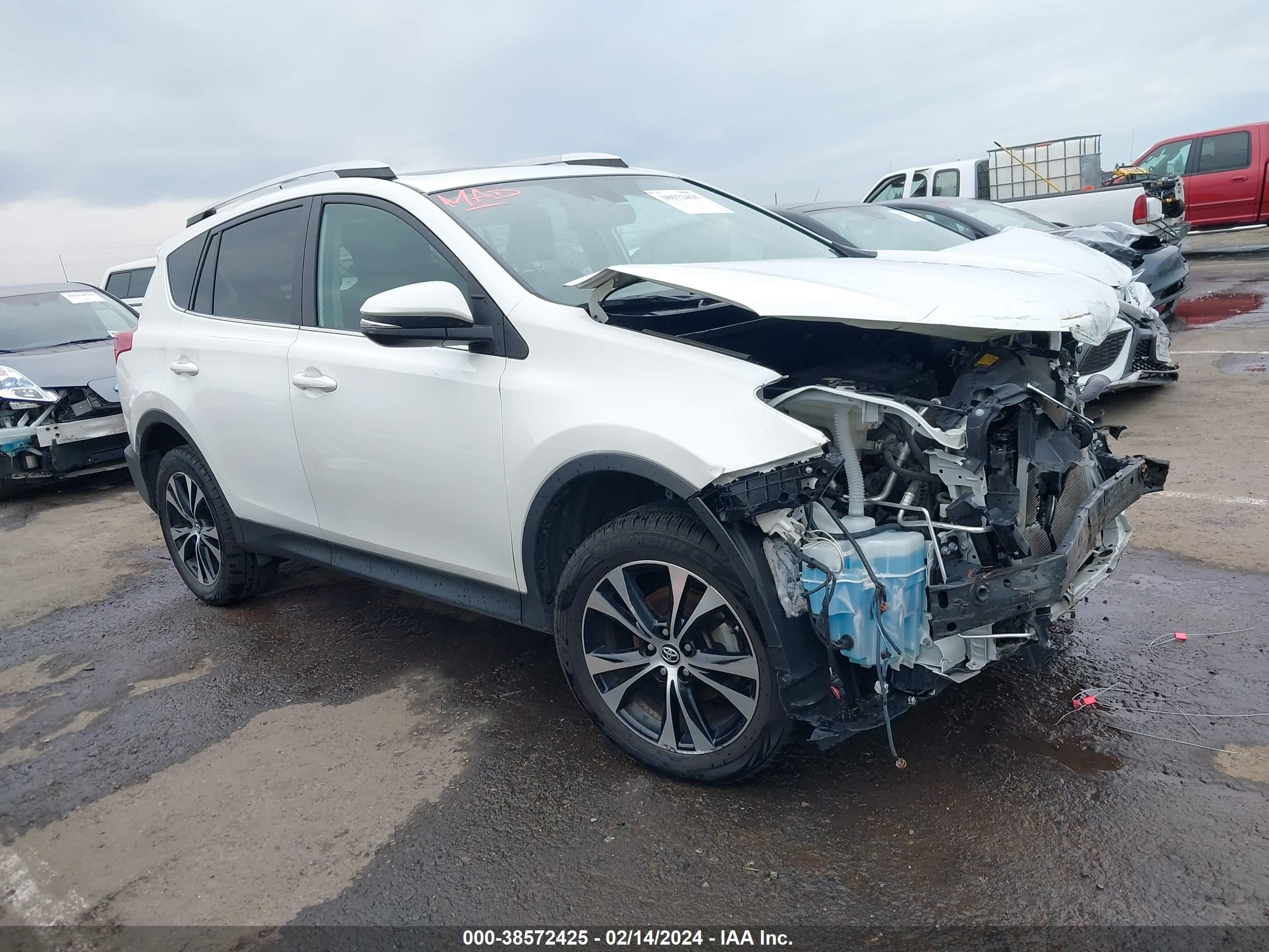 toyota rav 4 2015 2t3dfrev8fw238529