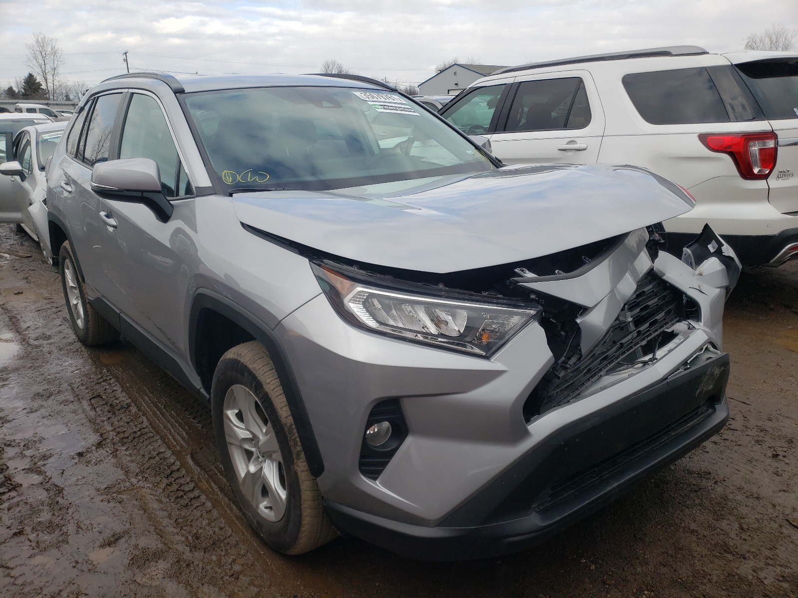 toyota rav4 xle 2021 2t3p1rfvxmw177126