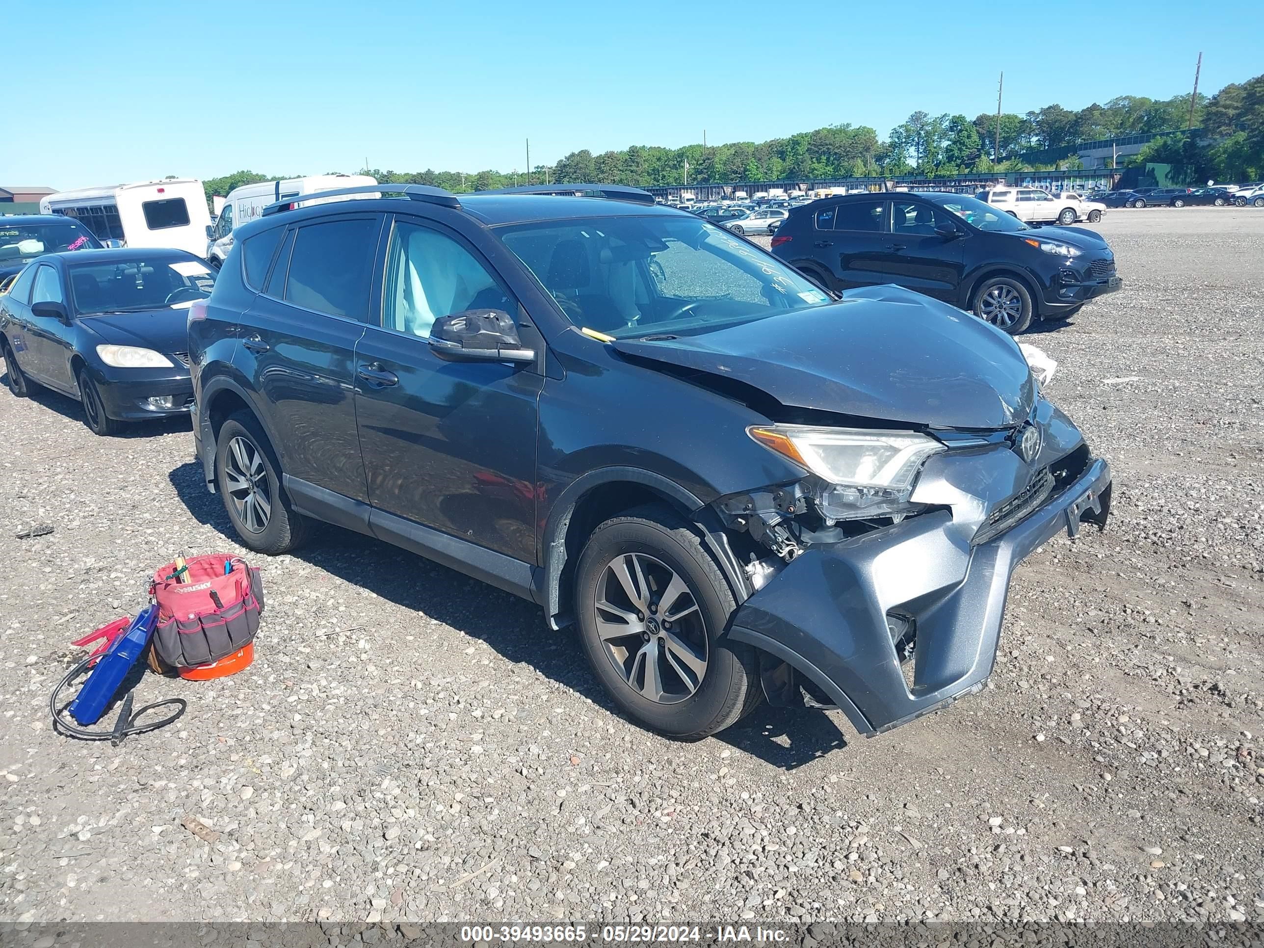 toyota rav 4 2017 2t3rfrev1hw577657