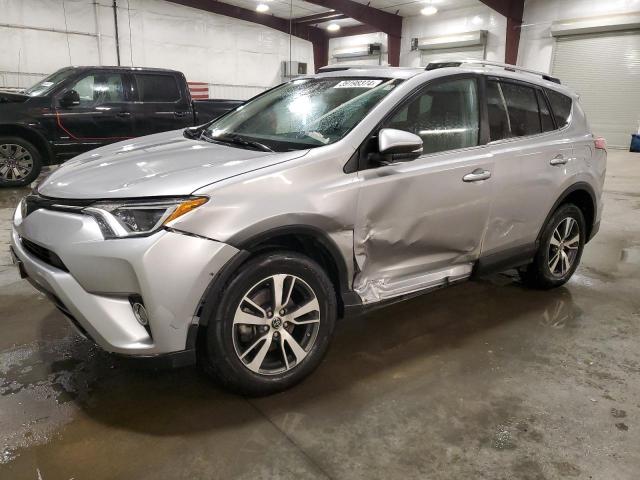 toyota rav4 2017 2t3rfrev2hw561838