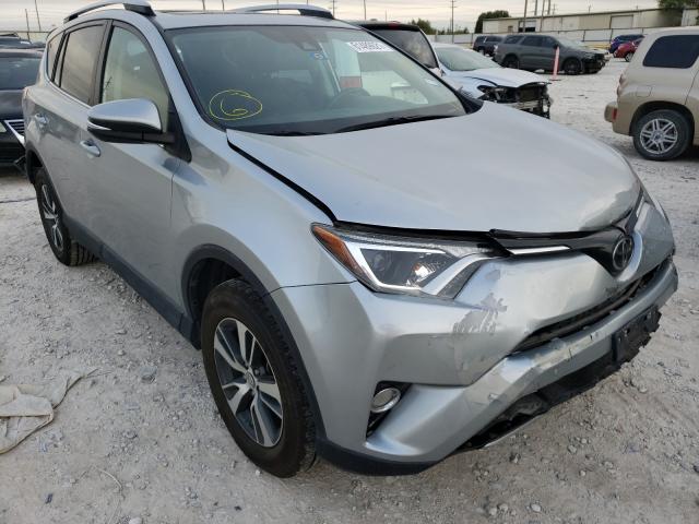 toyota rav4 xle 2017 2t3rfrev3hw556003