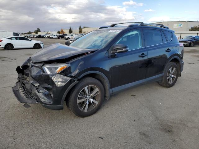 toyota rav4 xle 2017 2t3rfrev3hw676948