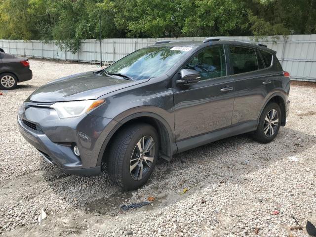 toyota rav4 xle 2017 2t3rfrev4hw593948