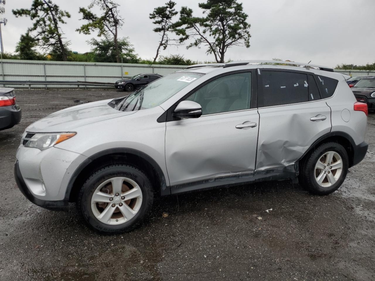 toyota rav 4 2014 2t3rfrev7ew209186