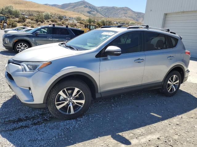 toyota rav4 xle 2017 2t3rfrev8hw610671