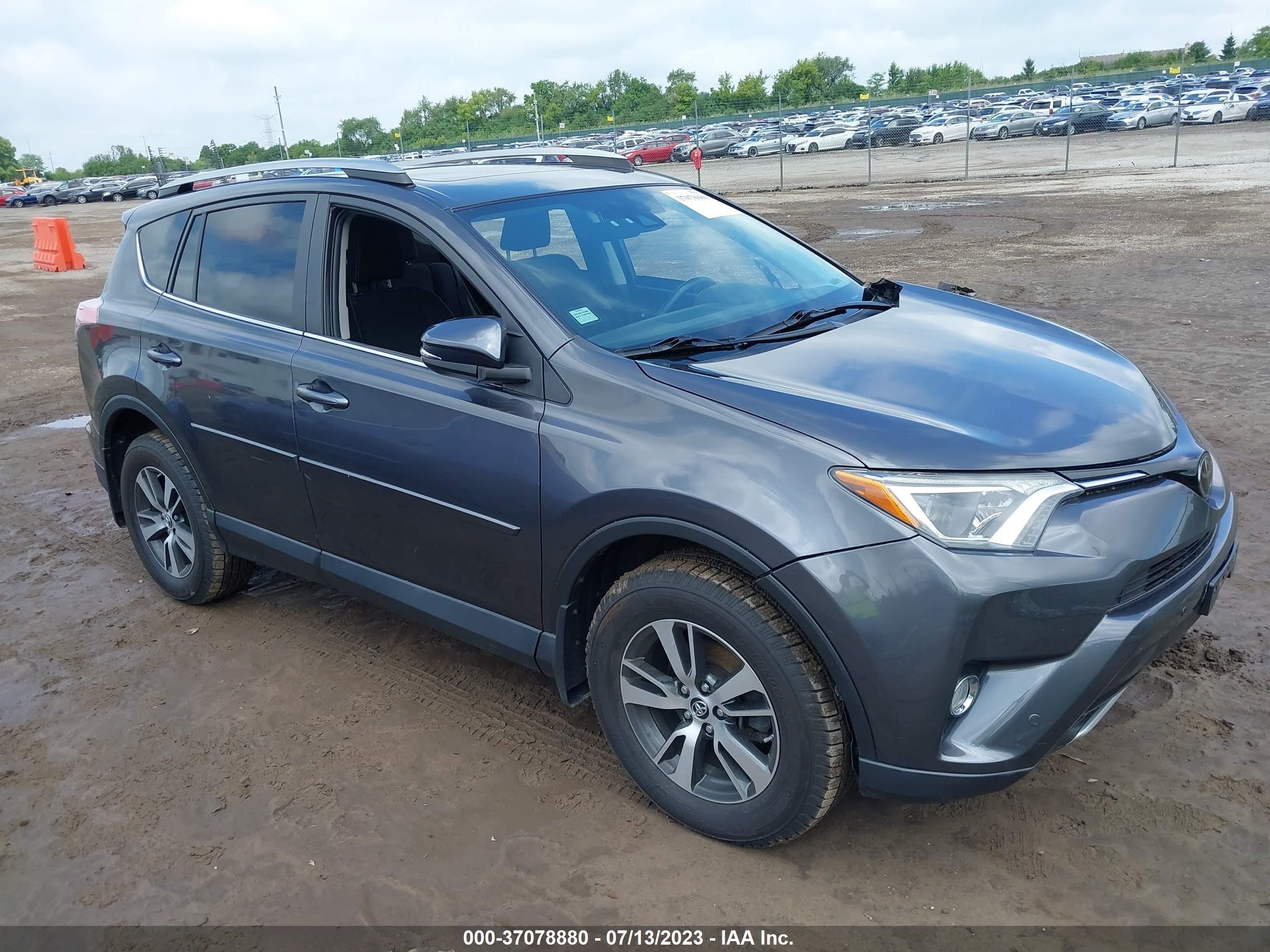 toyota rav 4 2018 2t3rfrev8jw854567