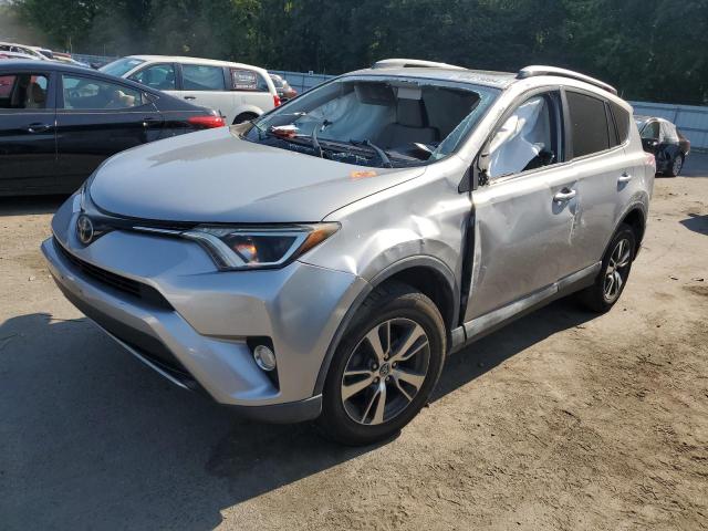 toyota rav4 xle 2017 2t3wfrev1hw360869