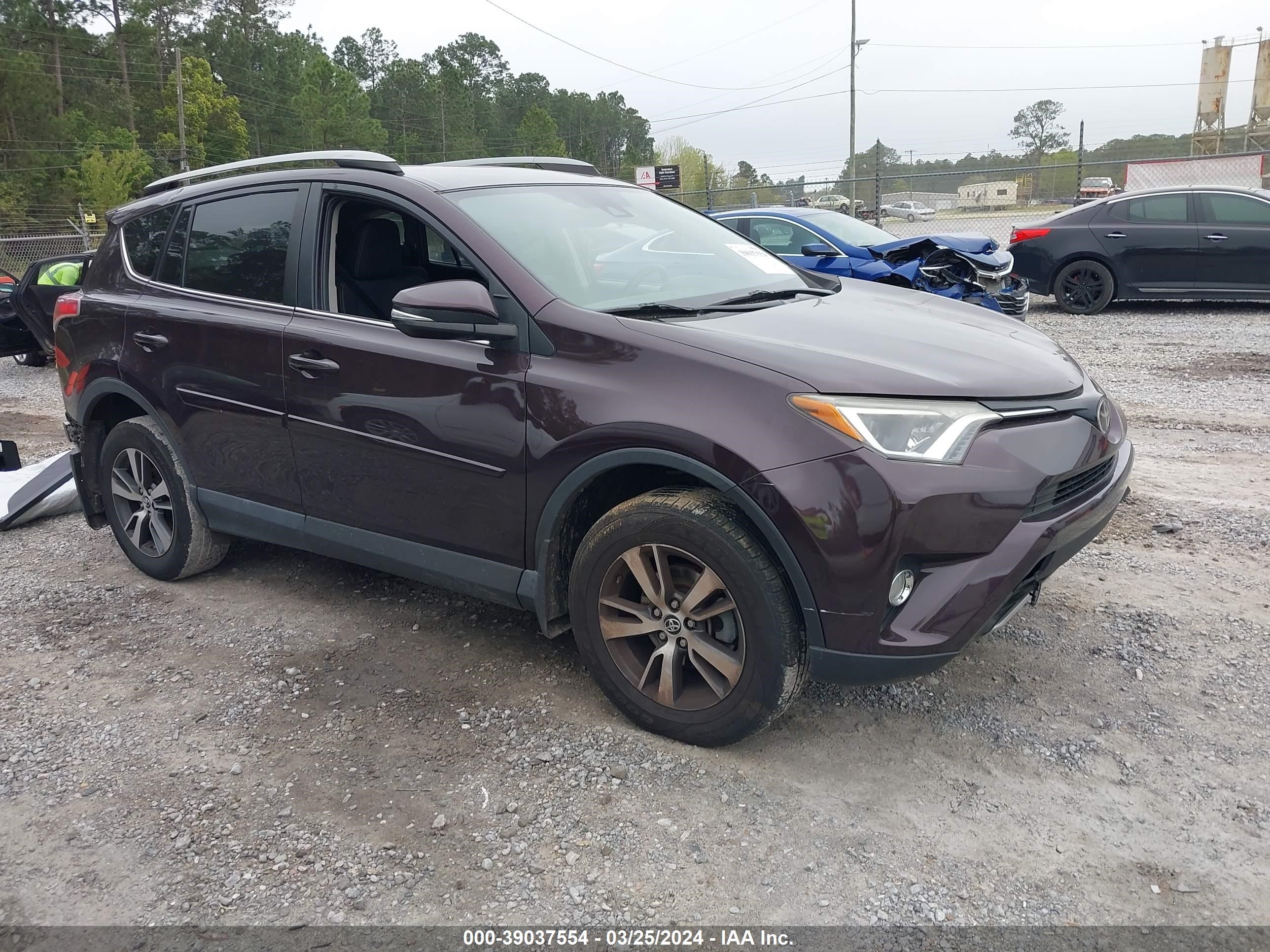 toyota rav 4 2017 2t3wfrev1hw403154