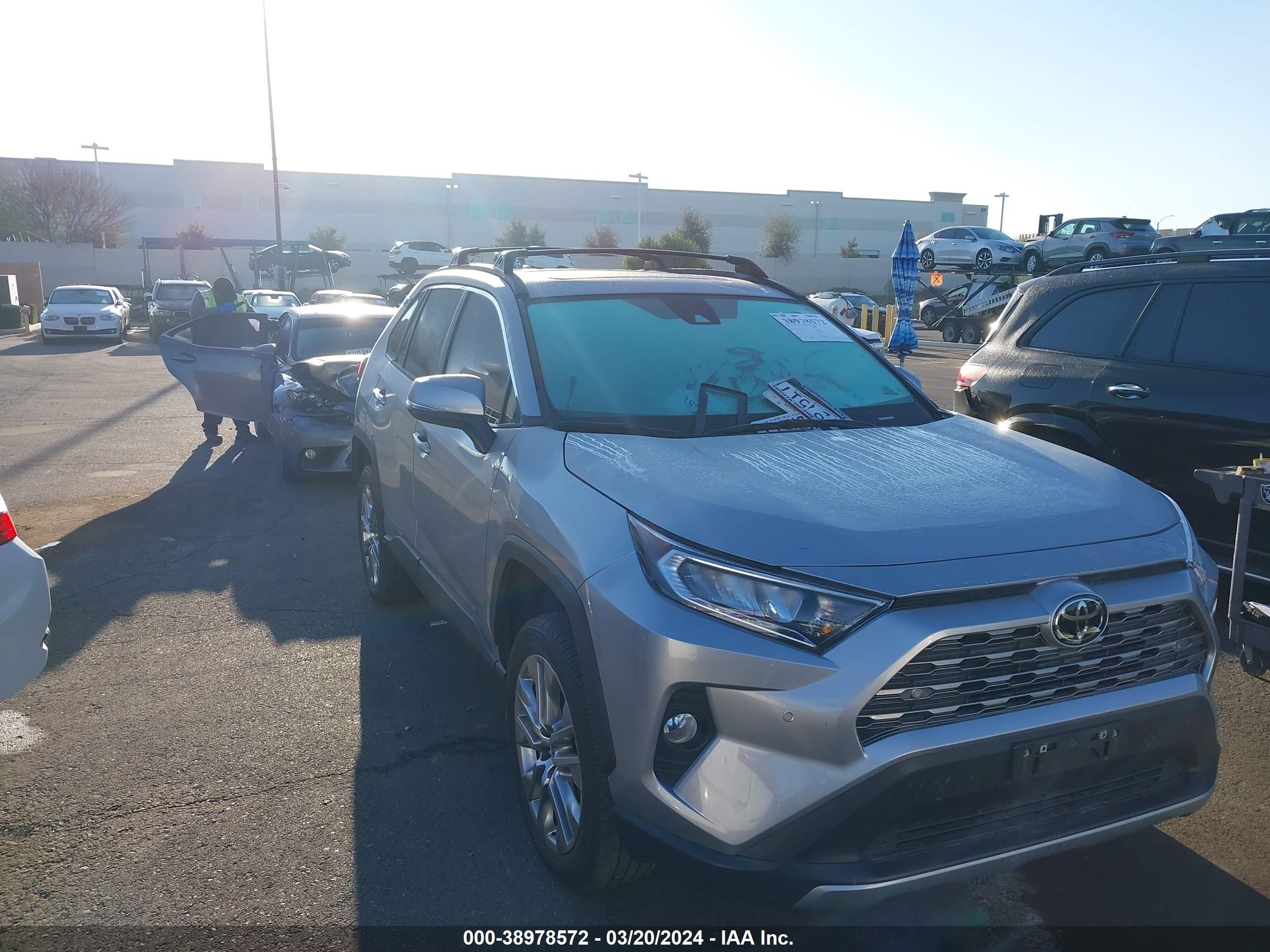 toyota rav 4 2021 2t3y1rfv8mc156524