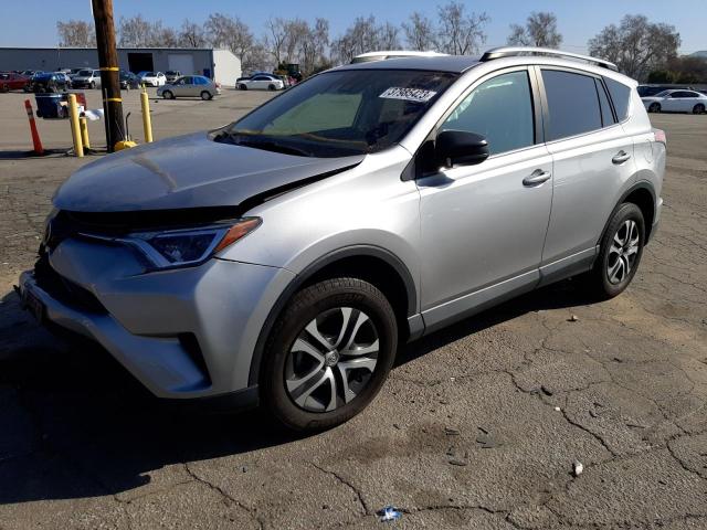 toyota rav4 le 2018 2t3zfrev3jw441603