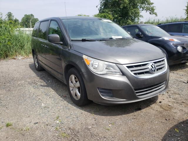 volkswagen routan 2010 2v4rw3d19ar393102