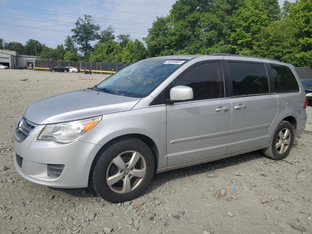 volkswagen routan se 2011 2v4rw3dg1br738757