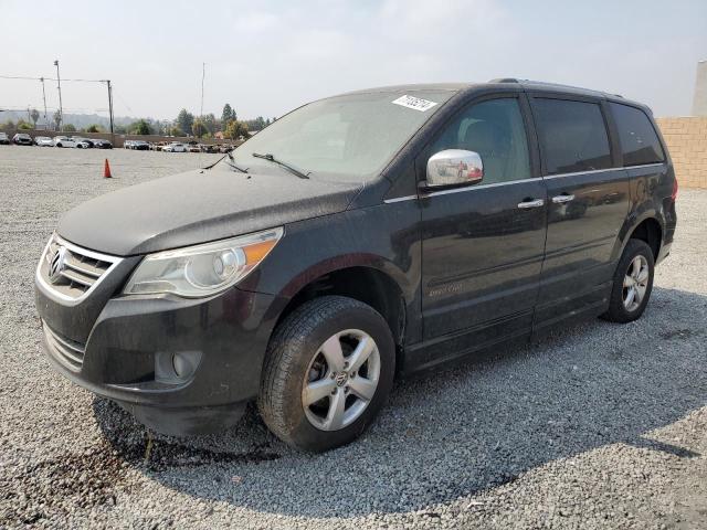 volkswagen routan sel 2011 2v4rw6dg4br645748