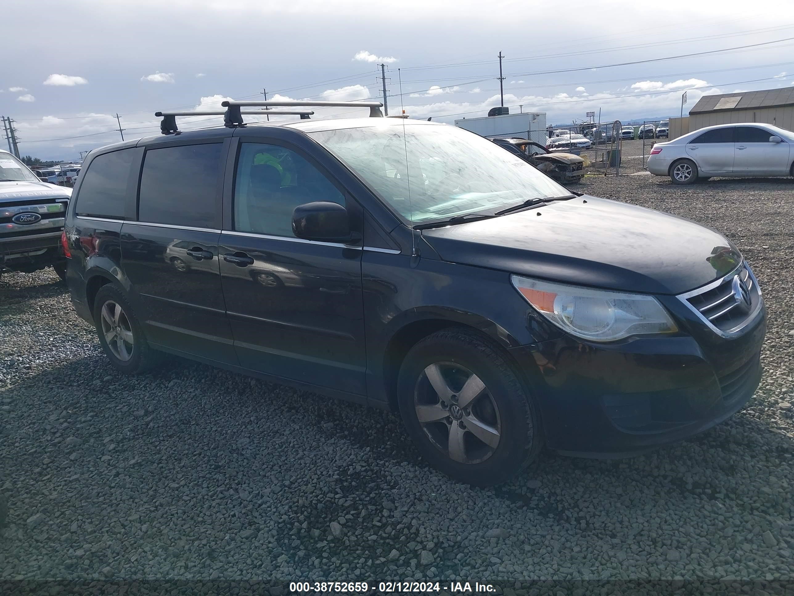 volkswagen routan 2009 2v8hw54x89r595693