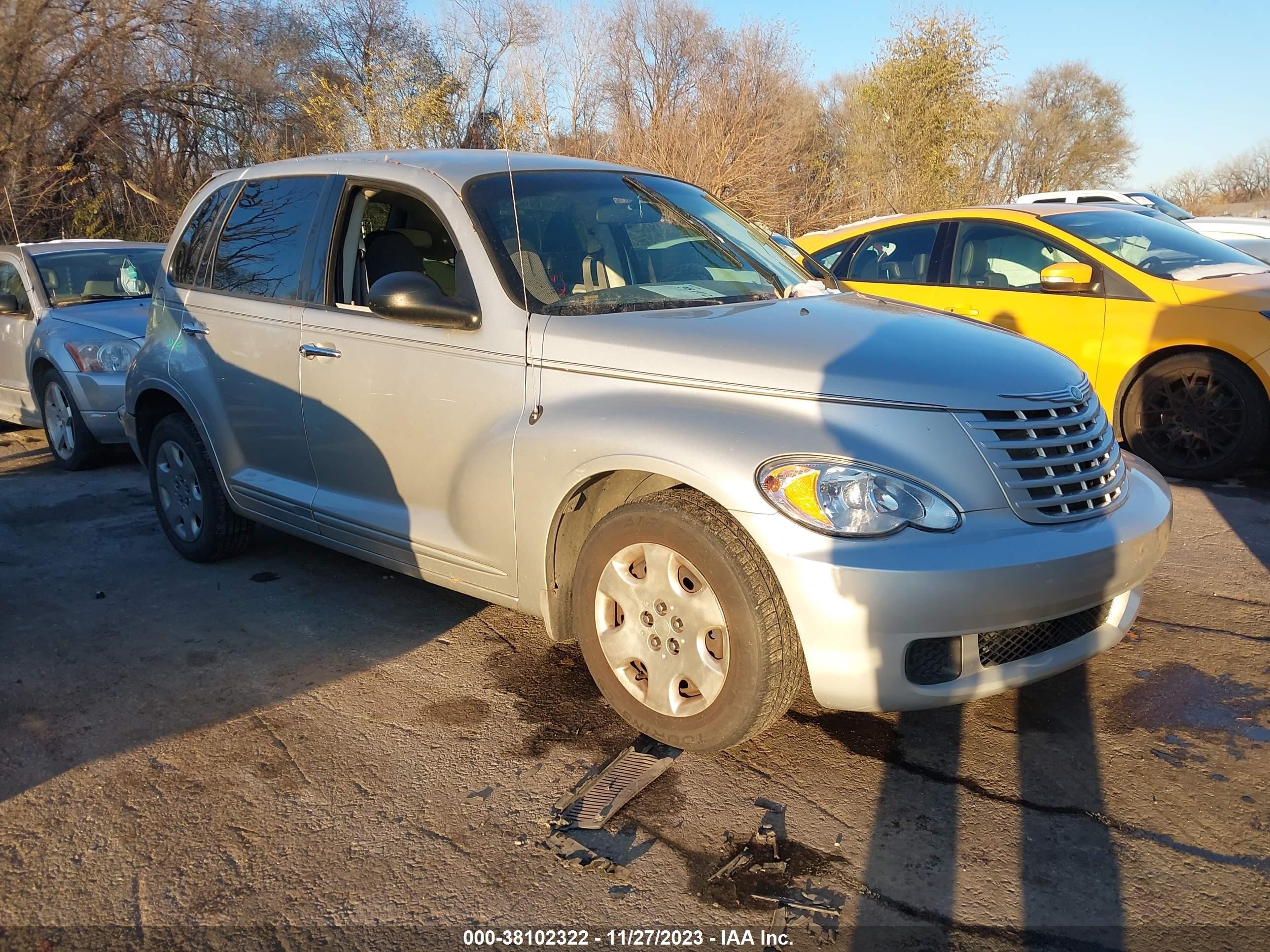 chrysler pt cruiser 2008 3a8fy48bx8t140323