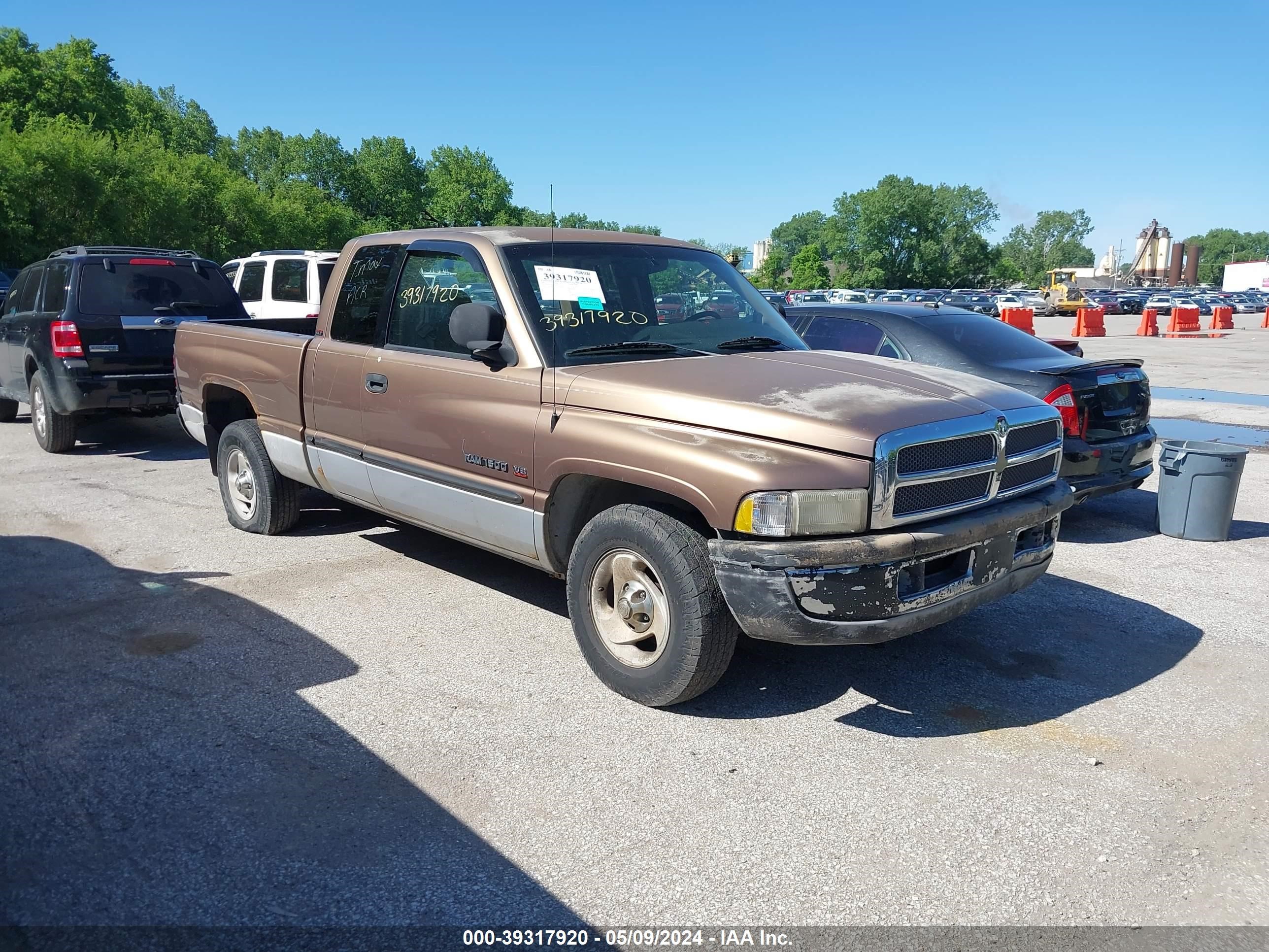 dodge ram 2001 3b7hc13z31m279016