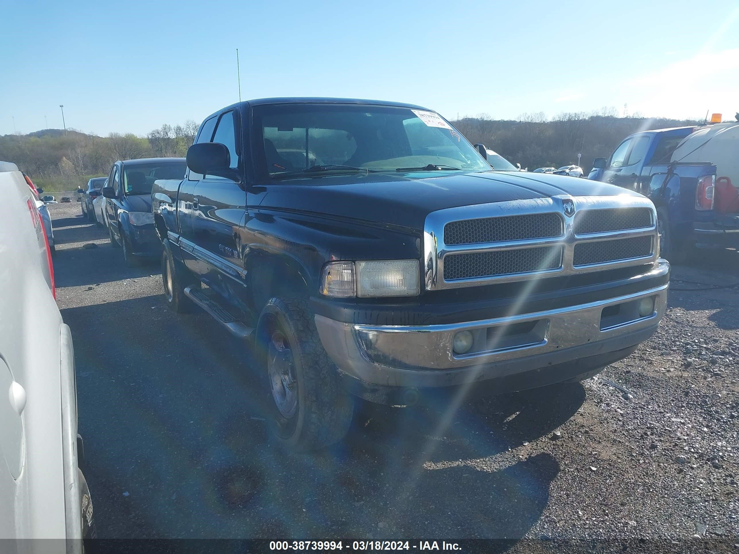 dodge ram 1999 3b7hf13y1xg247543