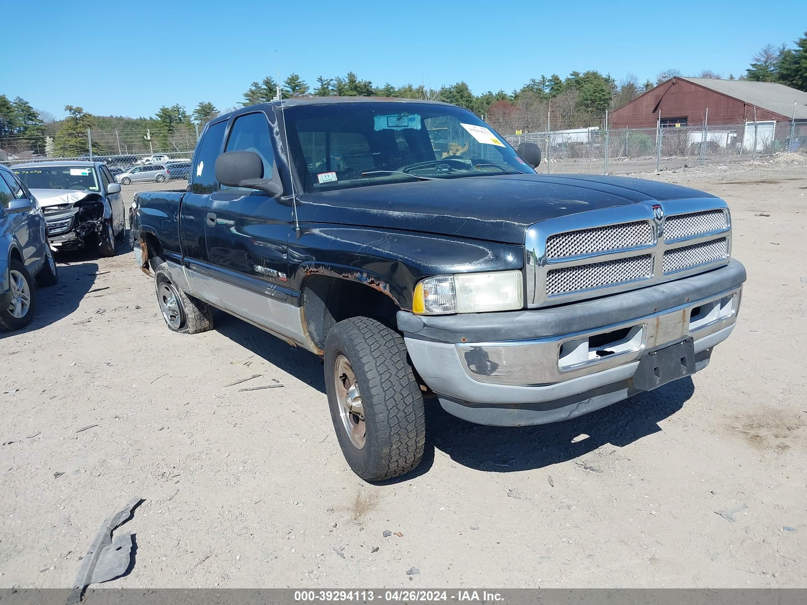 dodge ram 2001 3b7hf13y21m582447