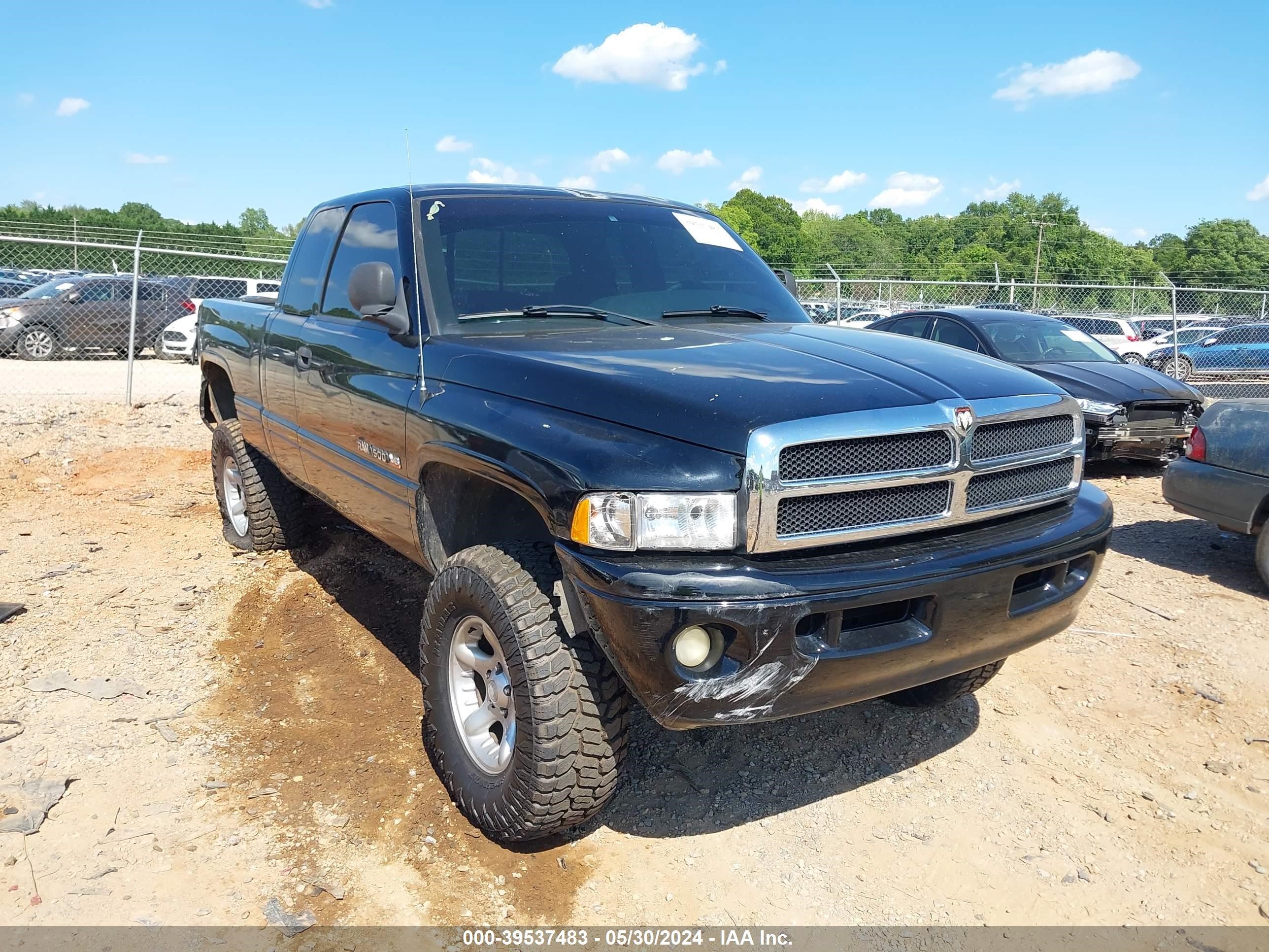 dodge ram 2001 3b7hf13z71g797667