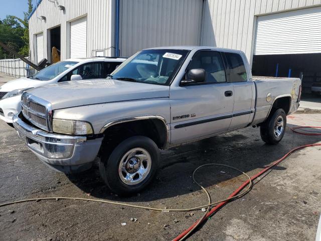 dodge ram 1500 2001 3b7hf13z81m266267