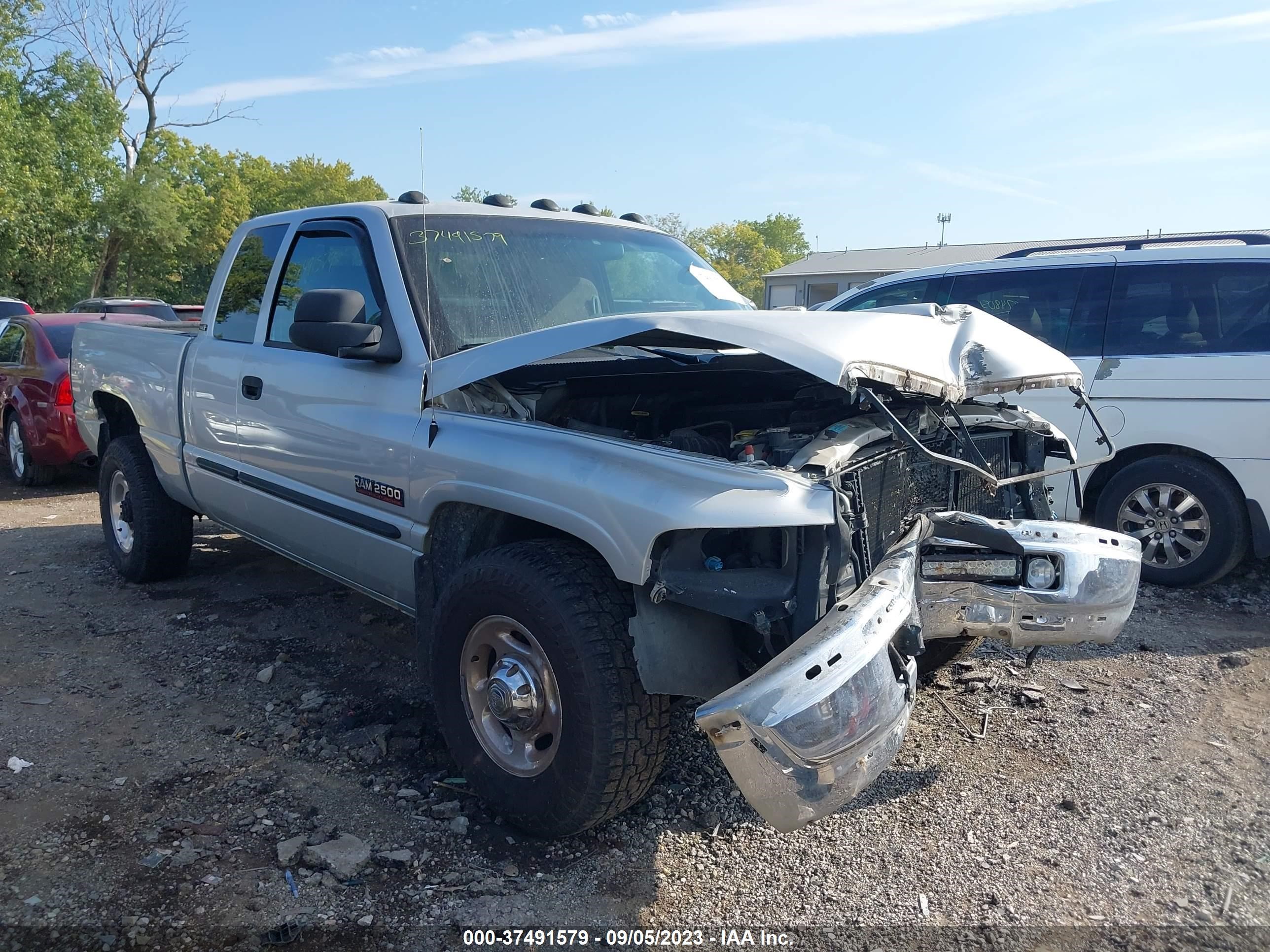 dodge ram 2001 3b7kc23651g729748