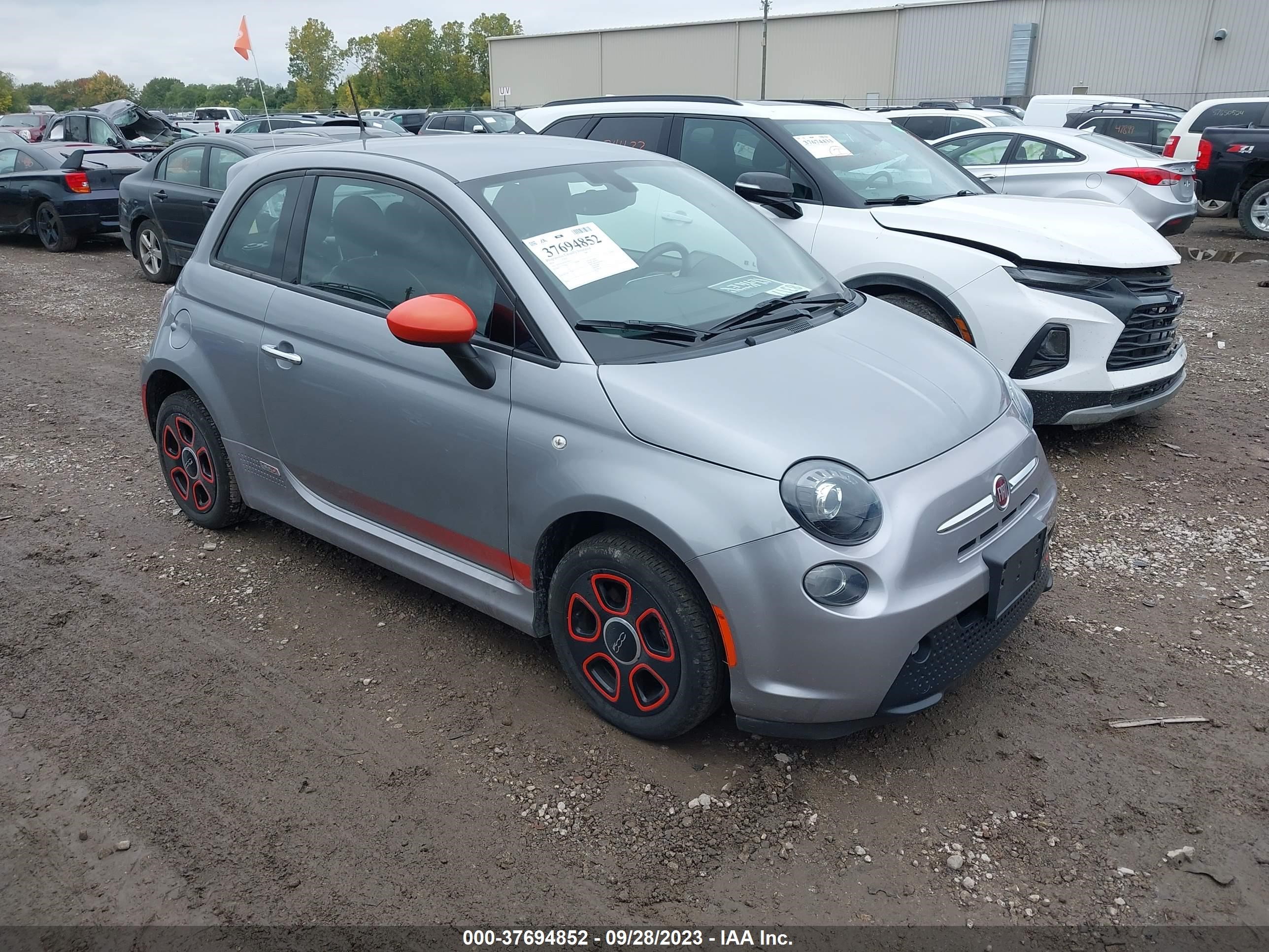 fiat  2016 3c3cffge3gt201571