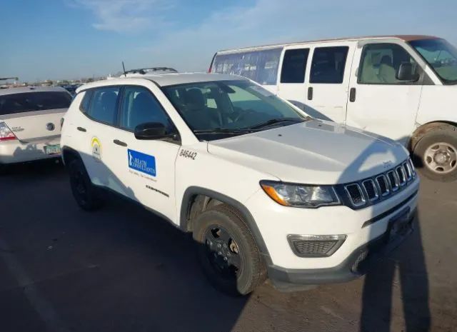 jeep compass 2018 3c4njcab0jt263405