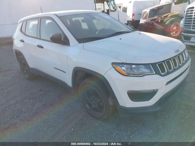 jeep compass 2018 3c4njcab4jt263438