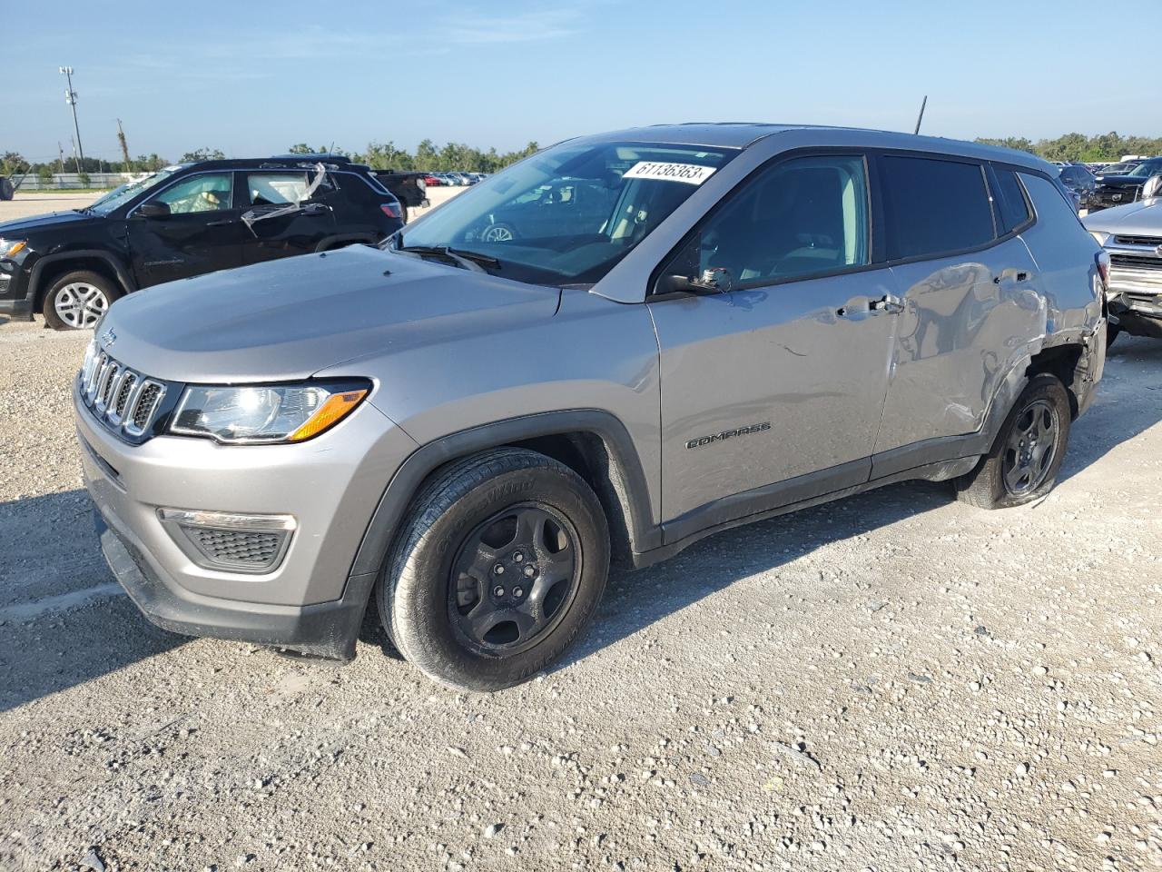 jeep compass sp 2018 3c4njcab6jt226763