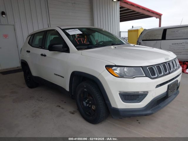 jeep compass 2018 3c4njcabxjt326901