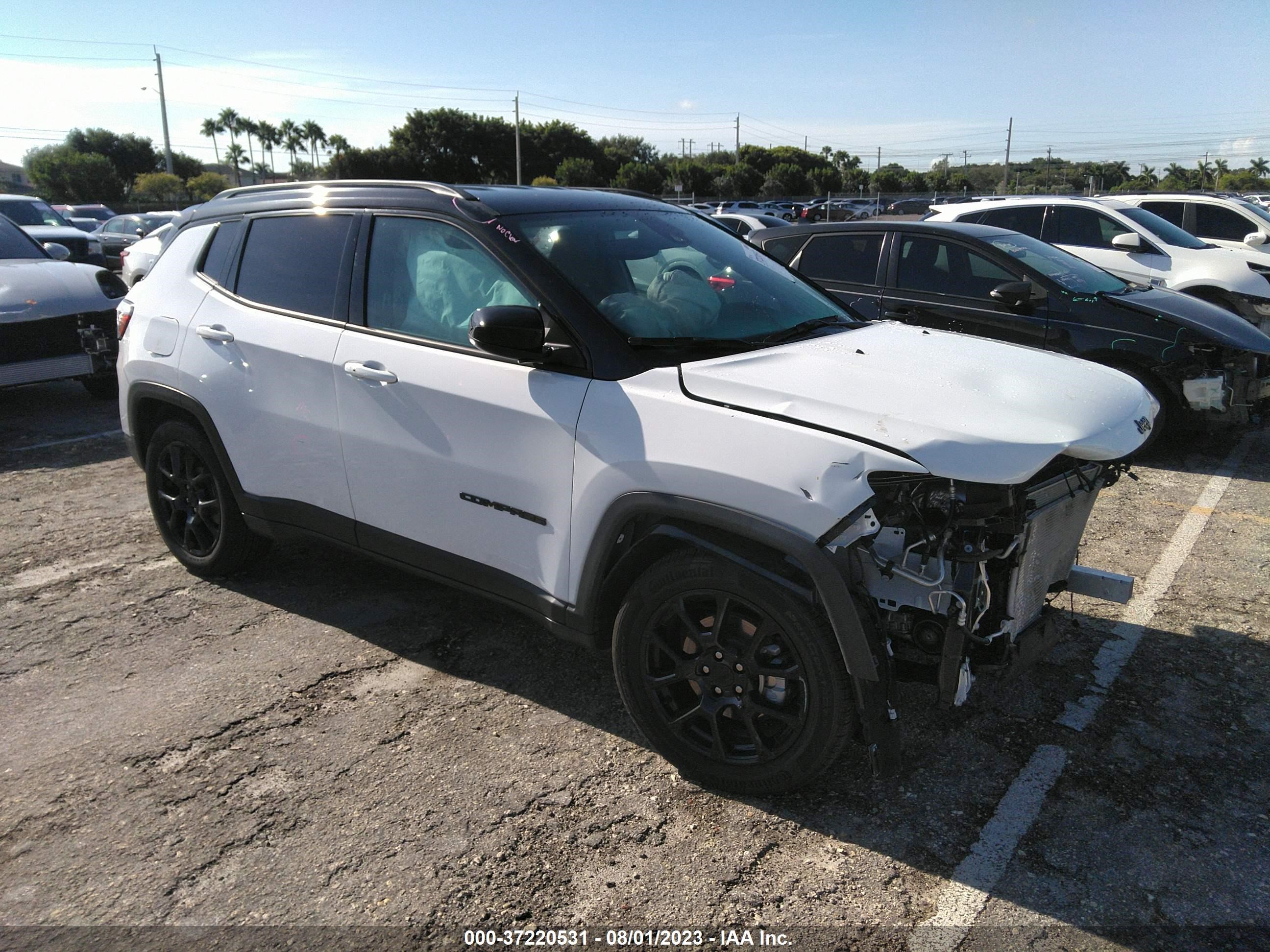 jeep compass 2022 3c4njcbb0nt166600