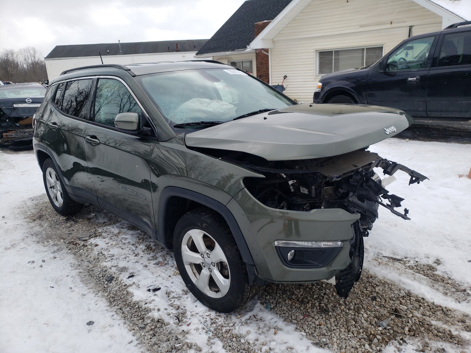 jeep compass la 2018 3c4njcbb2jt487841