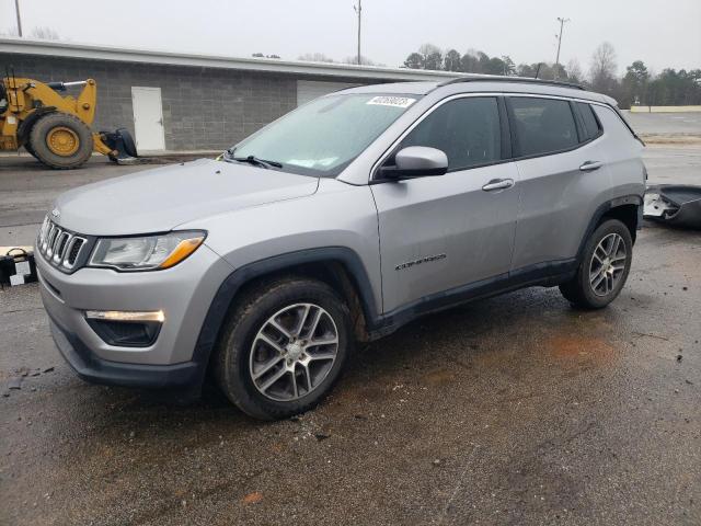 jeep  2018 3c4njcbb3jt462883