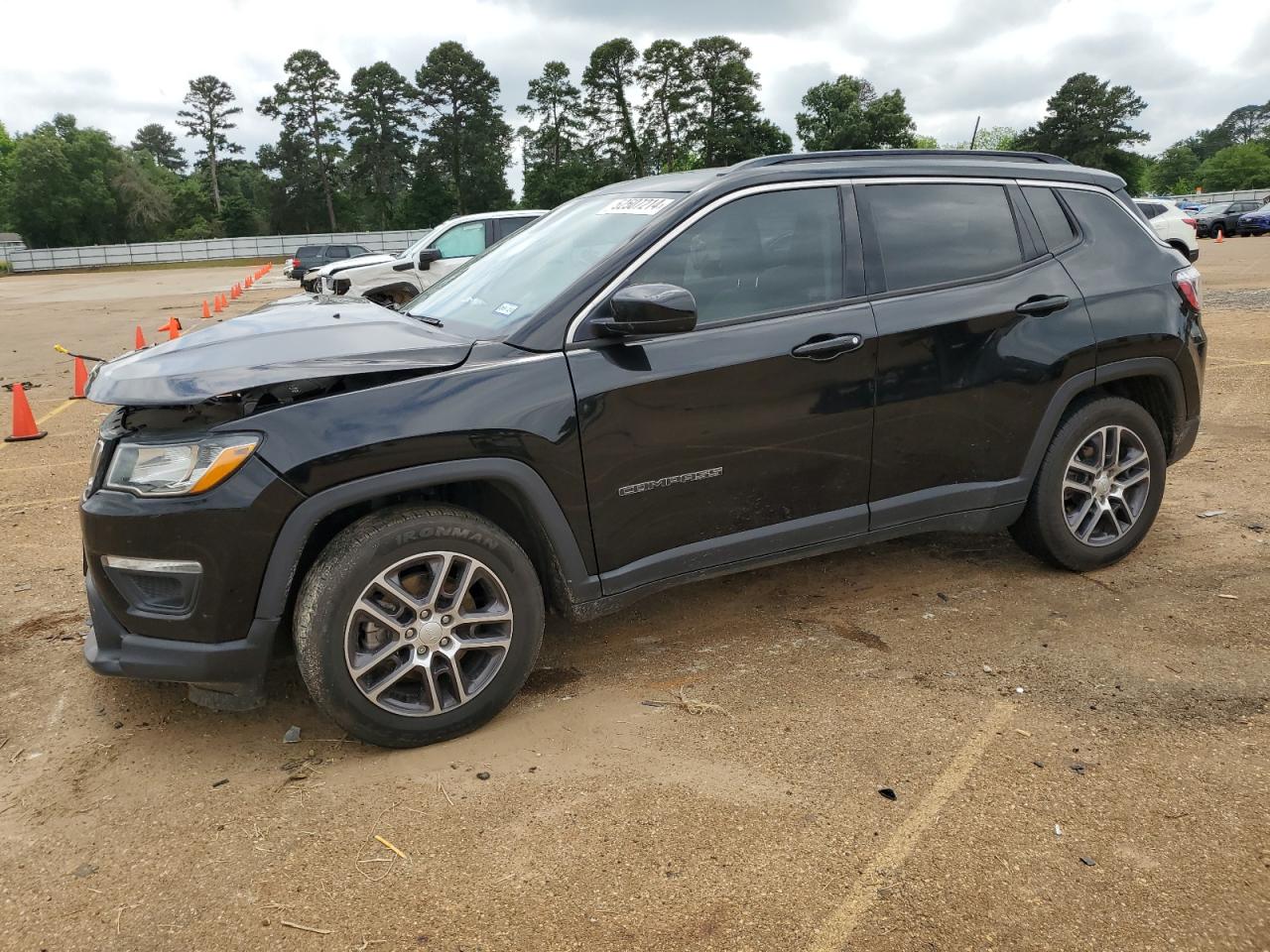 jeep compass 2018 3c4njcbb3jt488920