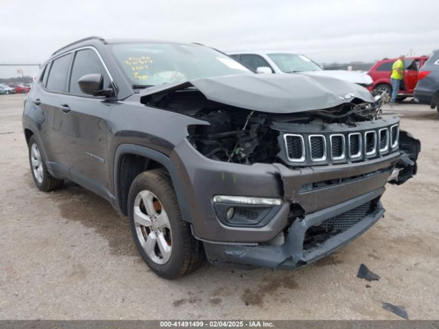 jeep compass 2018 3c4njcbb4jt193275